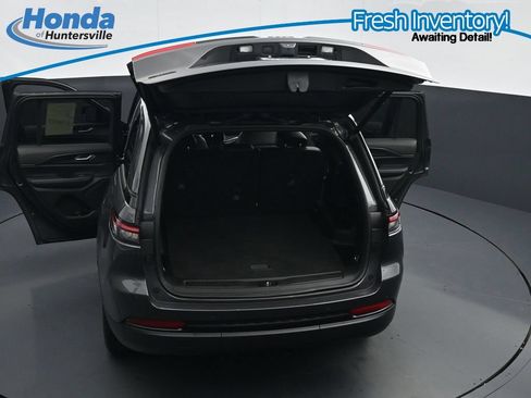 Used 2023 Jeep Grand Cherokee Altitude AWD/4WD image 42