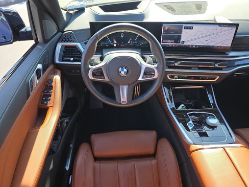 Used 2025 BMW X5 xDrive40i w/ Executive Package image 15
