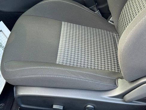 Used 2022 Dodge Challenger R/T w/ Blacktop Package image 24