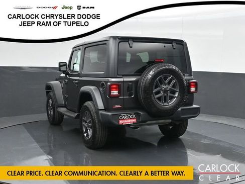 Used 2025 Jeep Wrangler Sport image 9