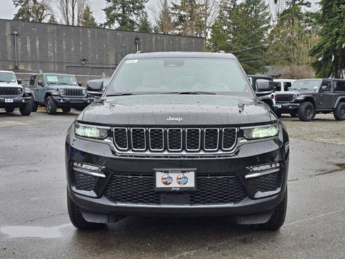 New 2025 Jeep Grand Cherokee Limited image 3