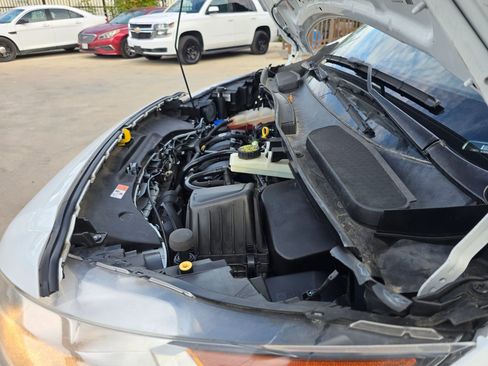 Used 2020 Ford Transit Connect XL image 14