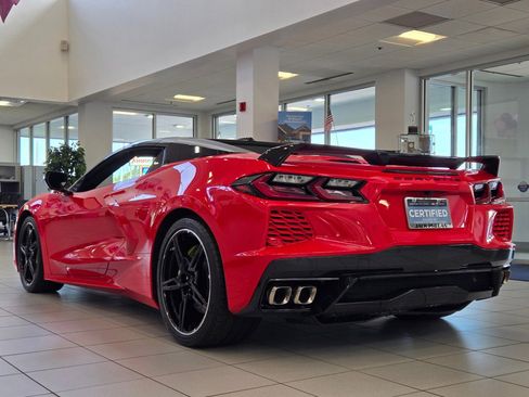 Used 2023 Chevrolet Corvette Stingray Premium Conv w/ Battery Protection Package image 12