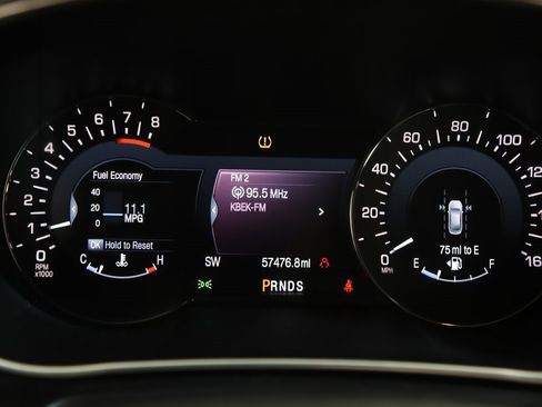 Used 2016 Lincoln MKX Reserve w/ Luxury Package image 17