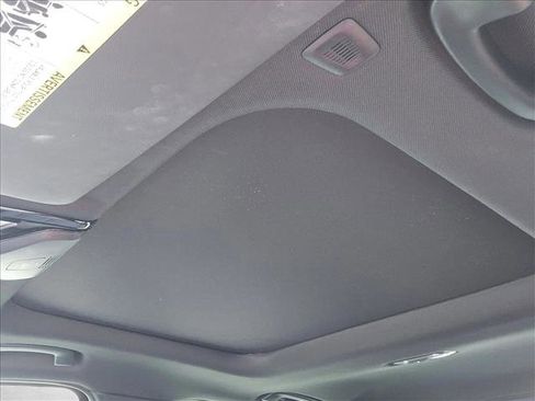 Used 2020 BMW 330i Sedan w/ Convenience Package image 16