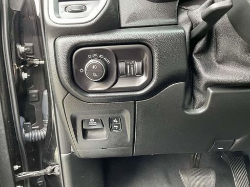 Used 2019 RAM 1500 Laramie w/ Bed Utility Group image 22