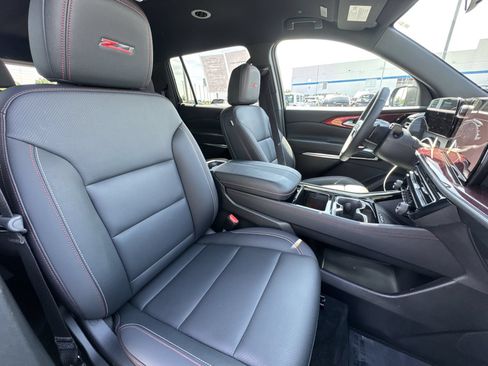 Certified 2025 Chevrolet Traverse Z71 w/ Driver Confidence Package AWD/4WD image 25