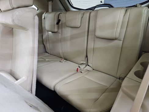 Used 2018 Toyota Highlander XLE image 27