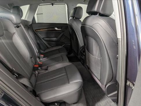 Used 2018 Audi Q5 2.0T Premium Plus image 22