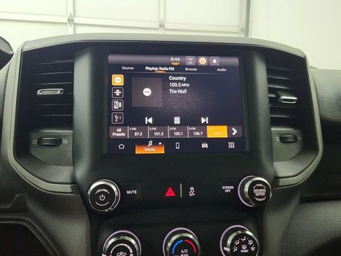 Used 2024 RAM 2500 Tradesman w/ Chrome Appearance Group AWD/4WD image 26
