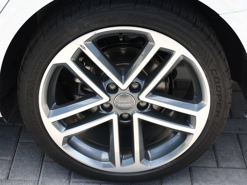 Used 2020 Audi A3 2.0T Premium FWD image 40