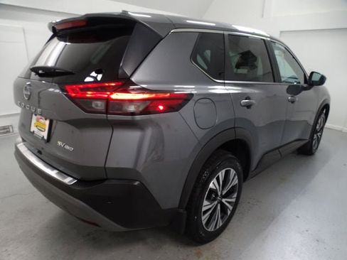 Used 2023 Nissan Rogue SV AWD/4WD image 21