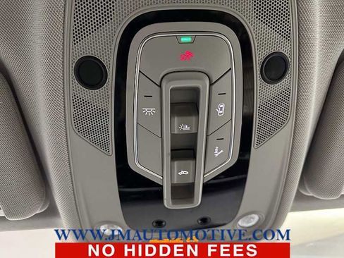 Used 2021 Audi Q7 3.0T Premium Plus w/ Premium Plus Package image 38