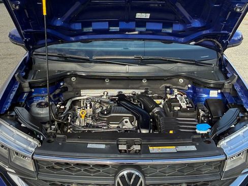 Used 2022 Volkswagen Taos SE w/ IQ.Drive SE Package image 25