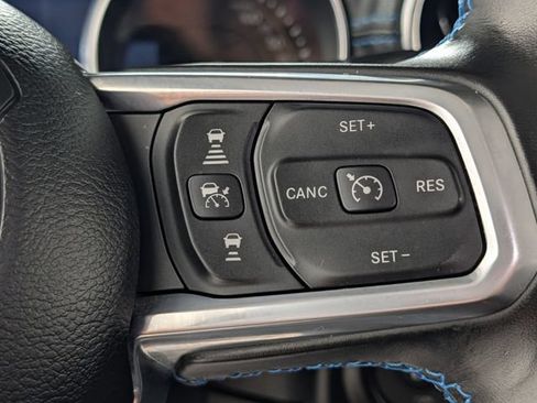 Used 2021 Jeep Wrangler Unlimited Rubicon 4xe w/ Cold Weather Group AWD/4WD image 25