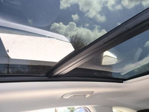 Used 2024 Genesis GV70 2.5T Advanced w/ Advanced Package image 29