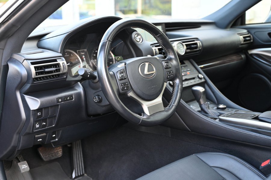 Used 2019 Lexus RC 300 AWD w/ Premium Package image 29