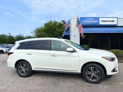 Used 2016 INFINITI QX60 Luxe w/ Premium Package AWD/4WD image 9