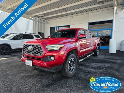 Used 2022 Toyota Tacoma TRD Sport w/ Technology Package AWD/4WD image 1