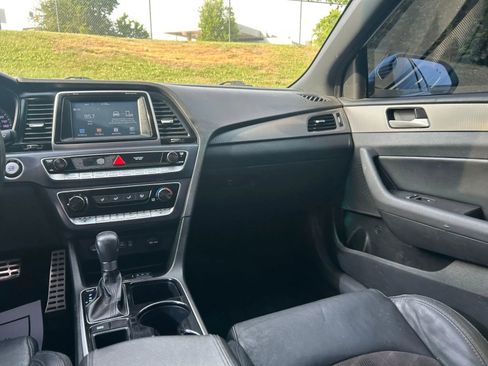 Used 2018 Hyundai Sonata Sport FWD image 7