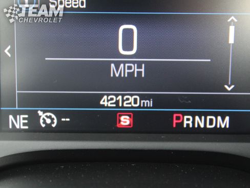 Used 2020 Chevrolet Camaro LT w/ RS Package RWD image 18