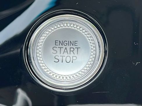Used 2026 Genesis G70 2.5T RWD image 27