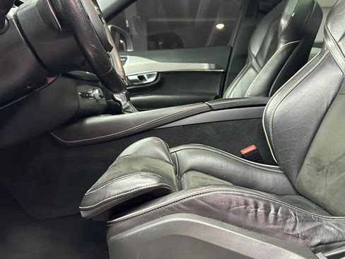 Used 2016 Volvo XC90 T5 R-Design FWD image 11