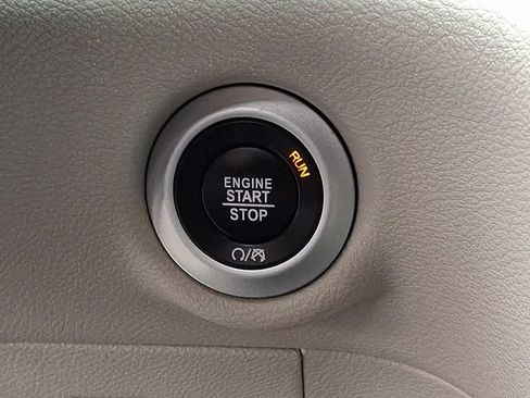 Used 2023 Chrysler Voyager LX FWD image 24