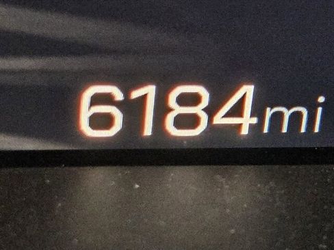 Certified 2024 GMC Canyon Elevation w/ Elevation Premium Package image 23