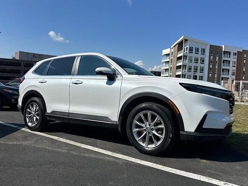 Used 2023 Honda CR-V EX-L image 12