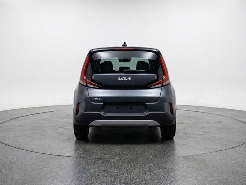 Used 2025 Kia Soul LX w/ LX Technology Package image 7