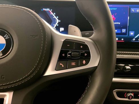 Certified 2025 BMW X6 M60i image 19