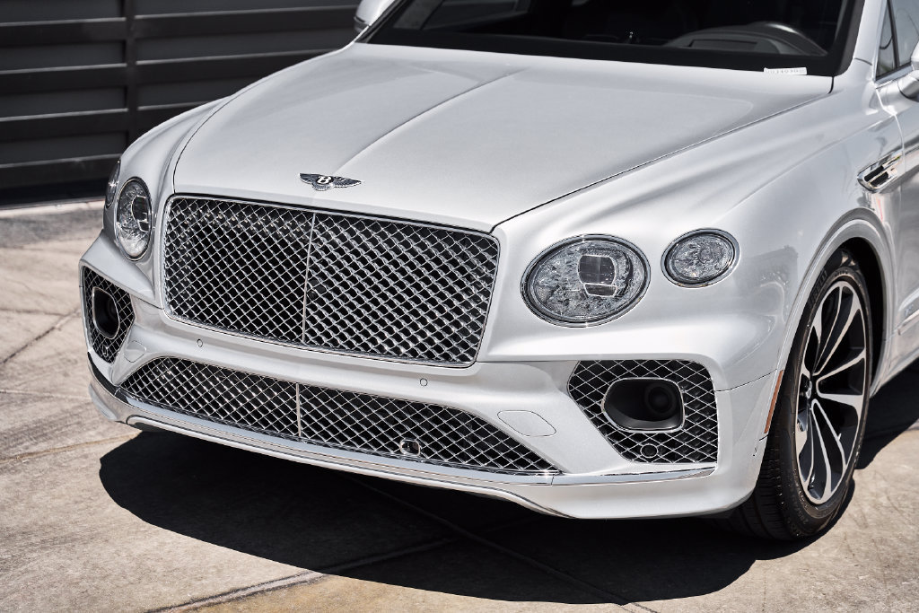 Used 2021 Bentley Bentayga AWD/4WD image 6