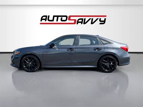 Used 2023 Honda Civic Sport image 4