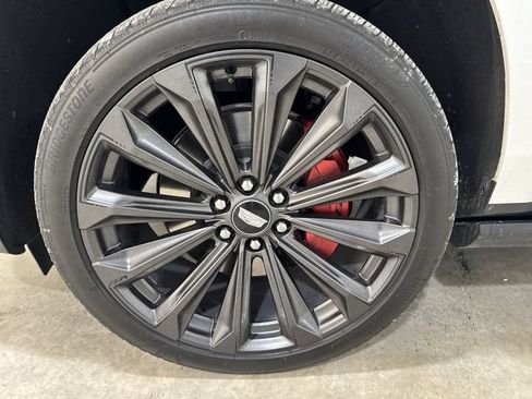 Used 2025 Cadillac Escalade V AWD/4WD image 34