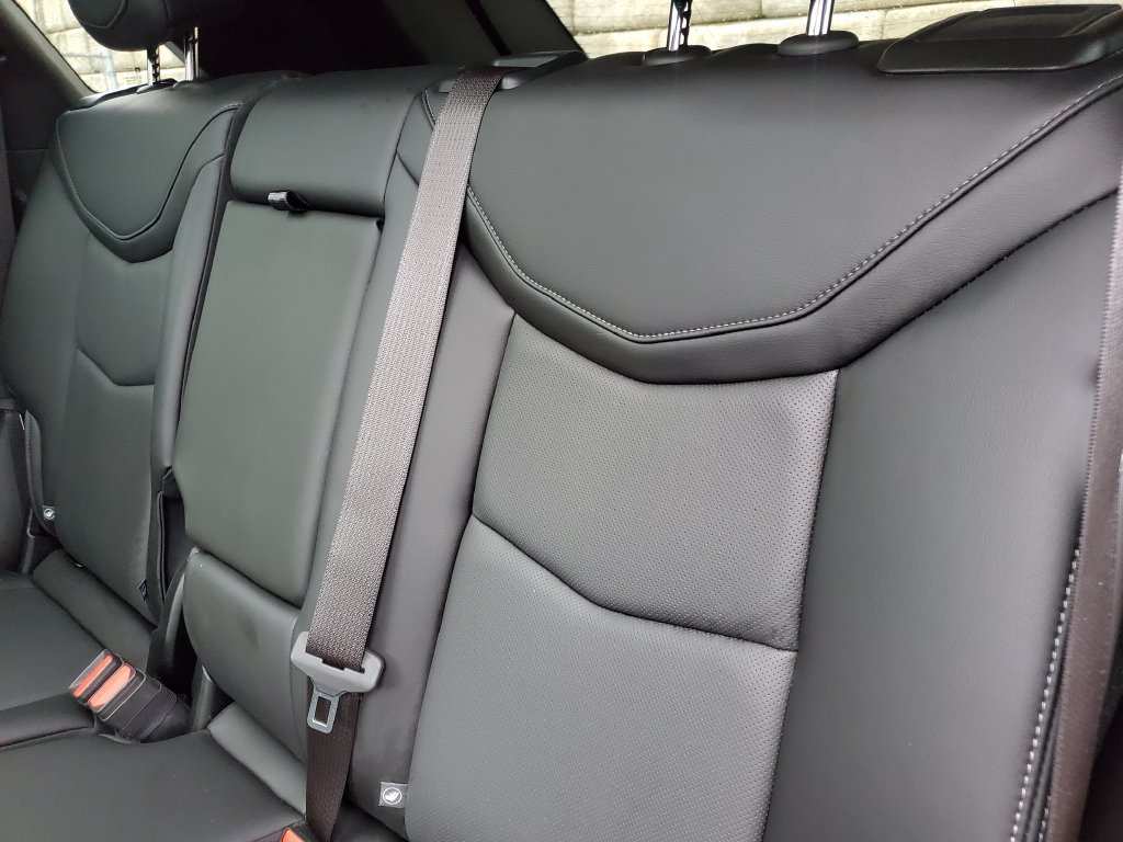 Used 2024 Cadillac XT5 Sportv w/ LPO, Floor Liner Package AWD/4WD image 38