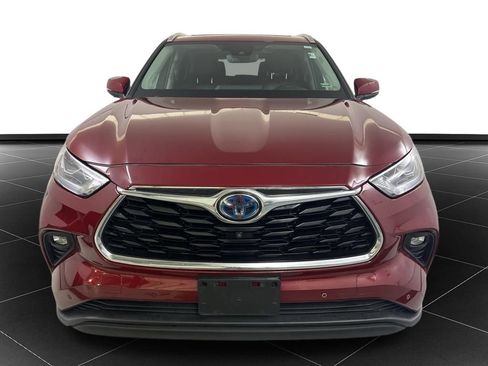 Used 2021 Toyota Highlander Limited AWD/4WD image 8