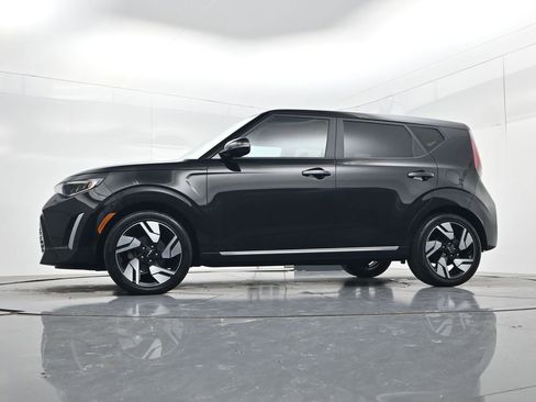Certified 2023 Kia Soul GT-Line w/ GT-Line Technology Package FWD image 41