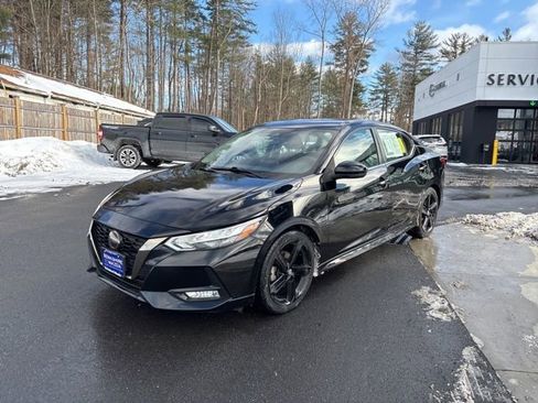 Used 2022 Nissan Sentra SR w/ Trunk Package image 3