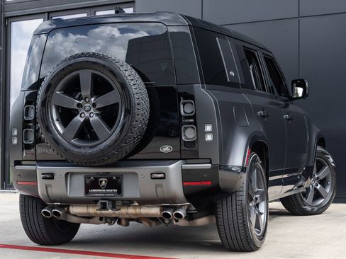 Used 2023 Land Rover Defender 110 V8 AWD/4WD image 8