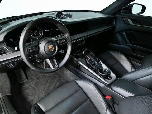 Certified 2024 Porsche 911 Carrera RWD image 4