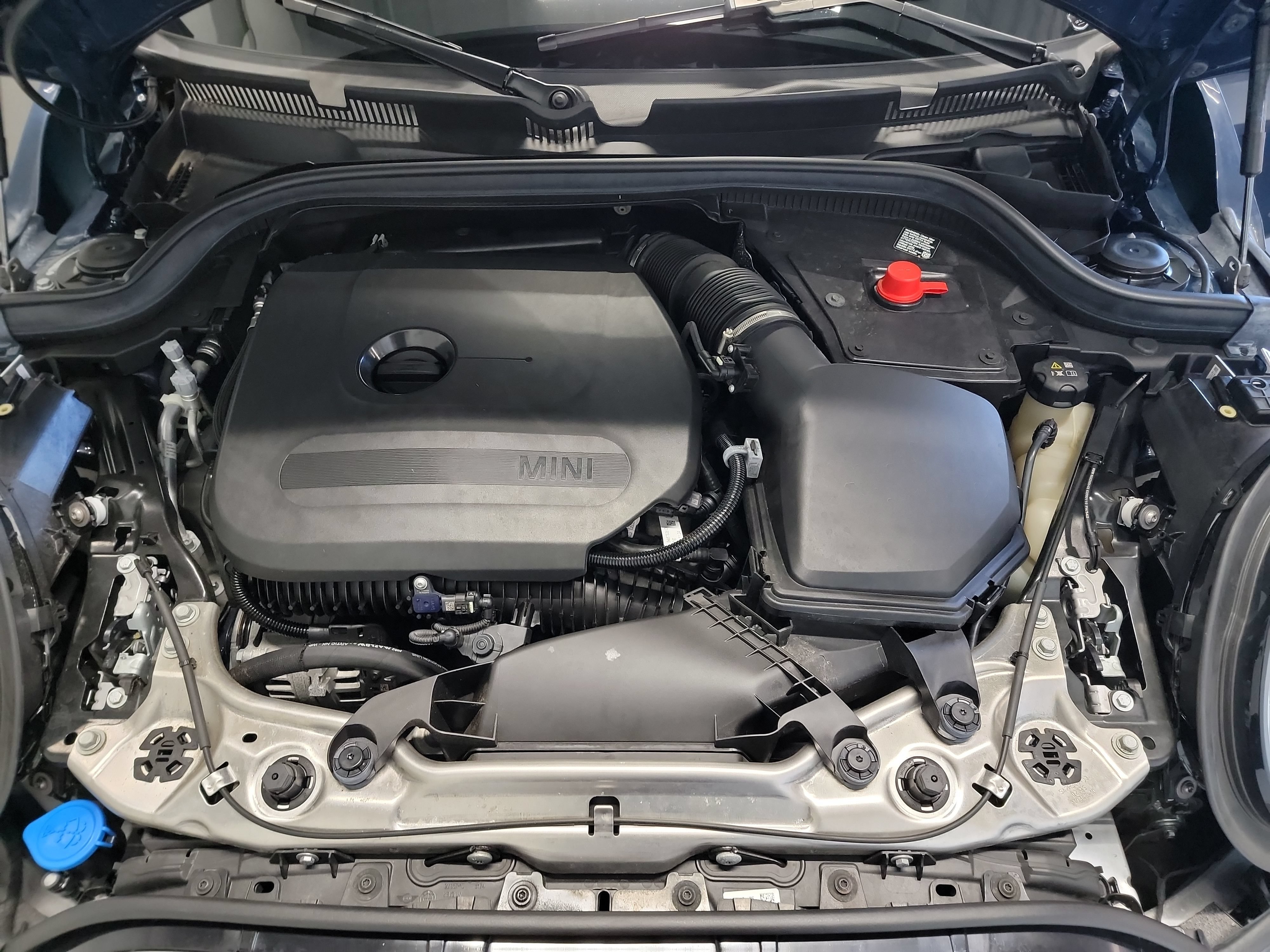 Used 2025 MINI Cooper S FWD image 25