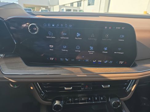 Used 2025 Chevrolet Tahoe High Country image 24