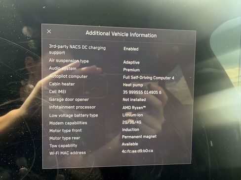 Used 2024 Tesla Cybertruck AWD Crew Cab image 12