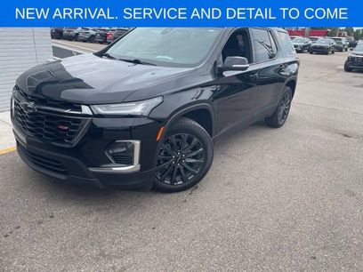 Used 2023 Chevrolet Traverse RS