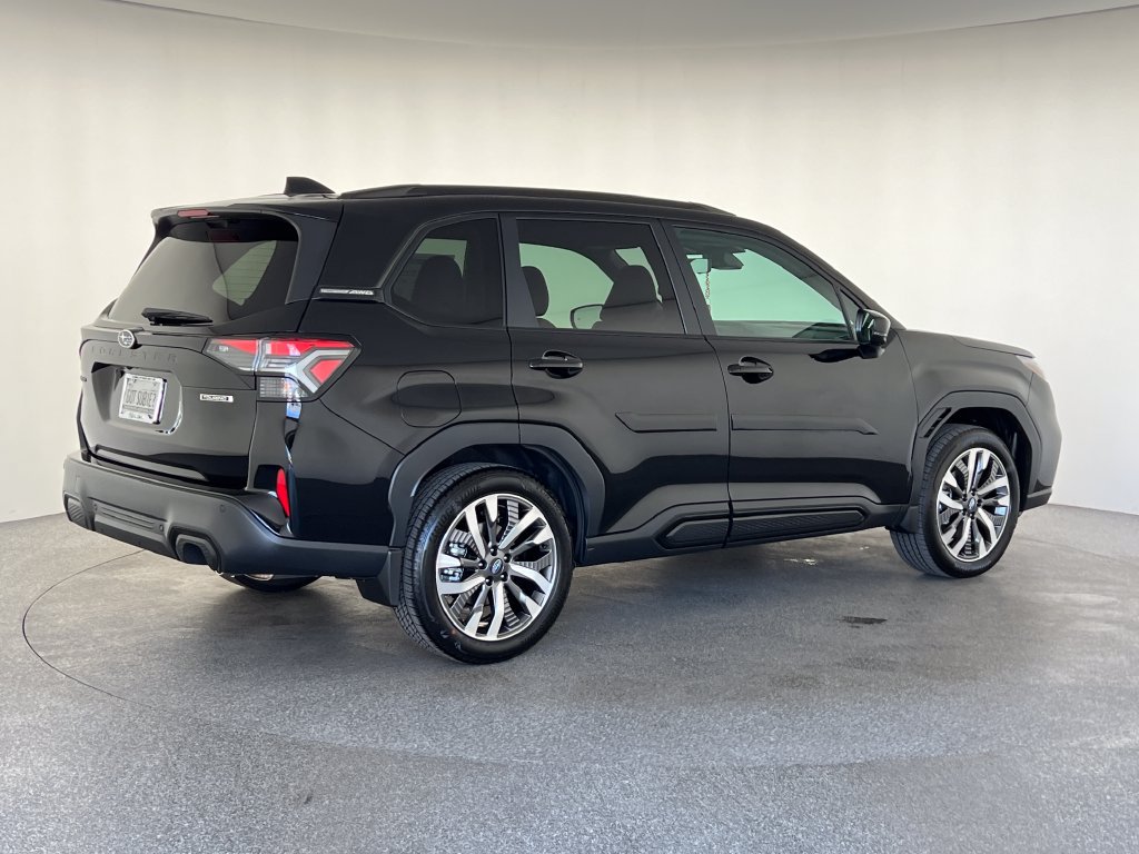 New 2026 Subaru Forester Touring AWD/4WD image 4