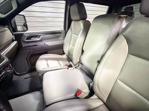 Used 2024 Chevrolet Silverado 3500 LTZ image 19
