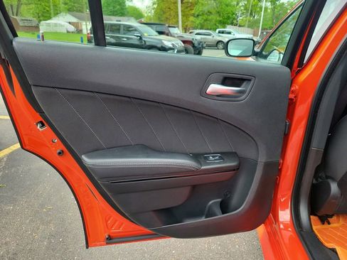 Used 2023 Dodge Charger R/T w/ Blacktop Package RWD image 17
