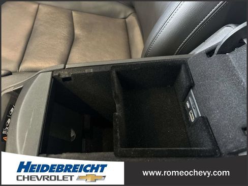 Certified 2020 Cadillac XT6 Premium Luxury AWD/4WD image 29