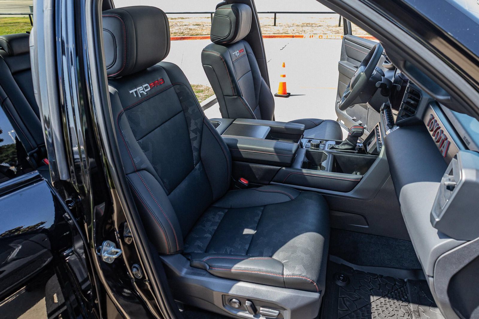 Used 2026 Toyota Tundra TRD Pro AWD/4WD image 32